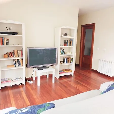 Apartamento Con Jardin La Vega * Villabanez (Cantabria)